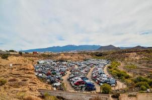 un cementerio de autos foto