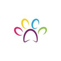 Paw Logo design vector illustration