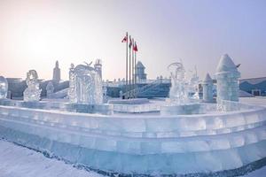 harbin, China - ene 15, 2020-harbin internacional hielo y nieve escultura festival es un anual invierno festival ese toma sitio en harbin eso es el mundo mas grande hielo y nieve festival. foto