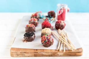 Sweet cake pops photo