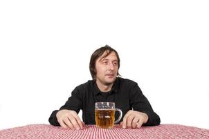 hombre y cerveza foto