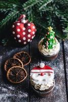 Santa Claus cup cake photo