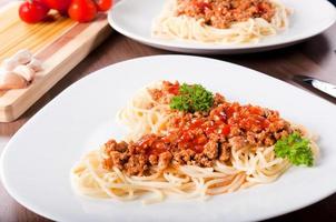 espaguetis y carne foto