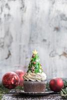 Christmas tree cup cake photo