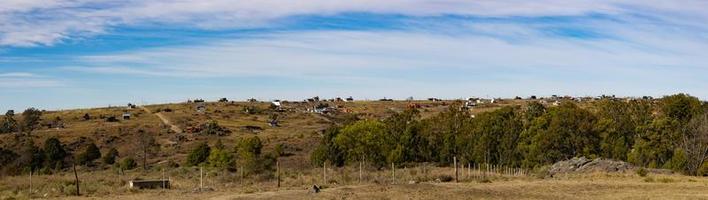 panorámico ver de villa yacanto, provincia de córdoba foto