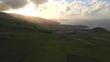 dourado hora dentro são miguel, a Açores de zangão video