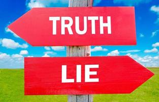 Truth or lie photo