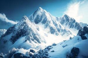 alto montañas con un glaciar, el tapas de el montañas cubierto con nieve. montaña paisaje. generativo ai foto