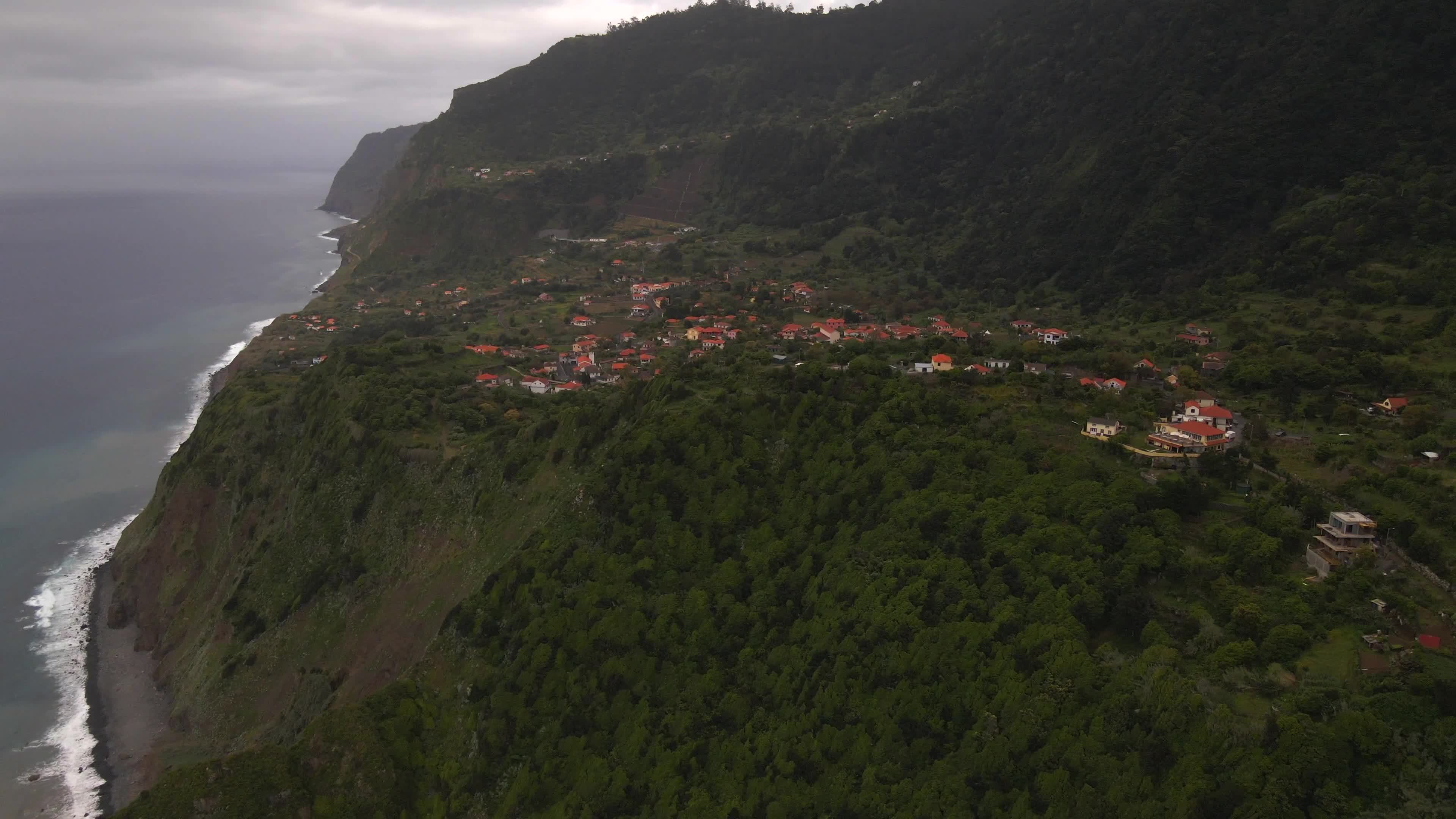 miradouro de são cristovao dentro Madeira, Portugal de zangão 2