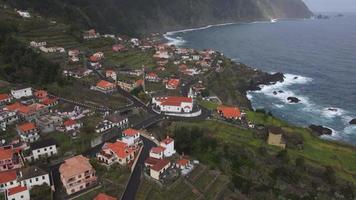 séixal, Madère dans le Portugal par drone 6 video