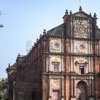 antiguo basílica de bom Jesús antiguo Ir a Iglesia a sur parte de India, basílica de bom Jesús en antiguo Ir a, cuales estaba el capital de Ir a en el temprano dias de portugués regla, situado en Ir a, India foto