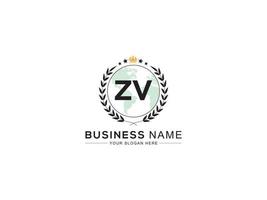 creativo zv real logo, minimalista zv logo letra corona diseño para usted vector