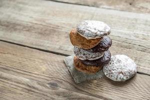 Glazed gingerbread cakes photo