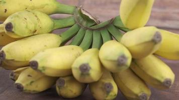 Close up of fresh banana in a bowl on table video