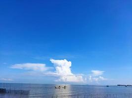 hermosa nubes adecuado para tu fondo, imaginación, y más foto