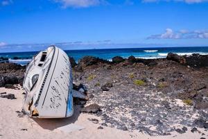 Scenic view of the shore photo