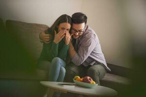 un Pareja gasto hora juntos foto