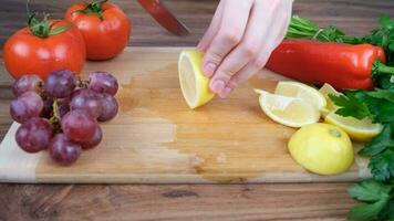 chef cutting lemon video