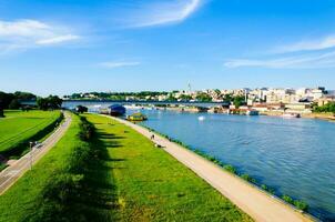 Belgrado río paisaje foto