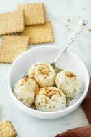 biscuit banana ice cream photo