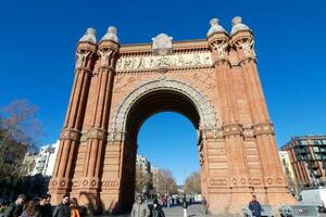 triunfal arco de el ciudad de Barcelona foto