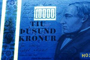 Icelandic money in UV rays photo