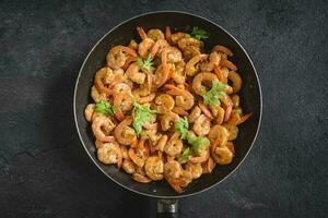 Marinated fried shrimps photo