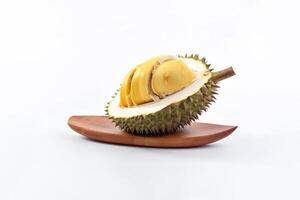 Rey de fruta, Durian aislado en blanco antecedentes. ai generado foto