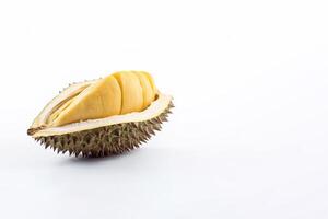 Rey de fruta, Durian aislado en blanco antecedentes con Copiar espacio. ai generado foto