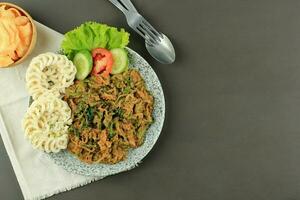 Lotek, Sundanese Vegetable Salad with Spicy Peanut Dressing photo