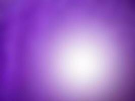 púrpura terciopelo tela textura usado como antecedentes. lujo Violeta tela antecedentes de suave y suave textil material. allí es espacio para texto. foto