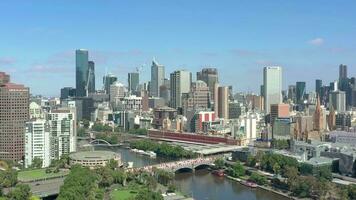 Melbourne Australië stad centrum en cbd van de lucht video