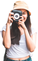 giovane adulto asiatico donna viaggiatore utilizzando telecamera e zaino isolato ritagliare bianca sfondo png