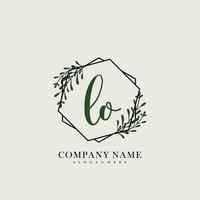 LO Initial beauty floral logo template vector