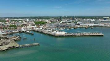 Southampton veerboot terminal antenne visie in de zomer video