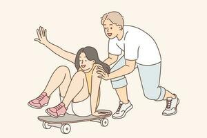 joven Pareja divertido en patinar parque, disfrutando Placer de relajante juntos y montando patineta. padre empuja Adolescente niña utilizando patineta gasto fin de semana juntos con hija al aire libre vector