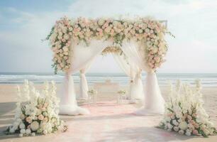 romántico Boda ceremonia en el playa. Boda arco decorado con flores foto