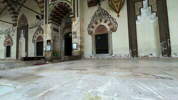 Einzelheiten von das historisch Moschee wo Muslime Anbetung Video