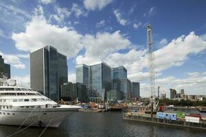 muelles canario muelle Londres Finanzas ciudad dinero negocio oficinas foto