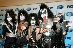 Kiss in the Press Room  at the Amerian Idol Season 8 Finale at the Nokia Theater in  Los Angeles CA on May 20 2009 2009 photo