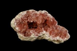 macro mineral Roca rosado amatista en un negro antecedentes foto