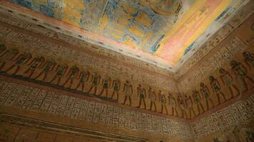 túmulo do memnon, faraós Ramsés 5 ª e 6º, vale do a reis dentro luxo, Egito video