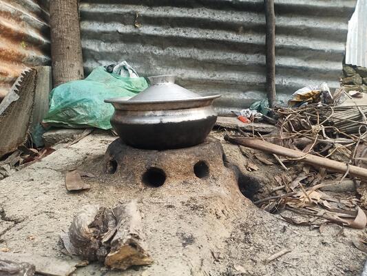 Old Clay Oven in Indian Village Stock Photo - Image of outdoor