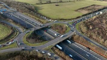 m25 Autobahn Kreuzung 21a eilen Stunde Antenne Aussicht video