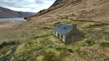 un' Bothy nel Scozia un' riparo per esploratori e escursionisti video