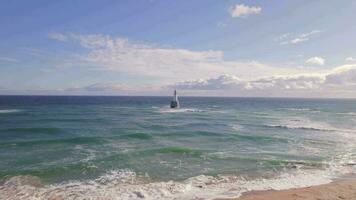 rattray cabeza y el faro en el norte este escocés línea costera video