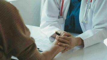 Male patient having consultation with doctor or psychiatrist who working on diagnostic examination on men's health disease or mental illness in medical clinic or hospital mental health service center video