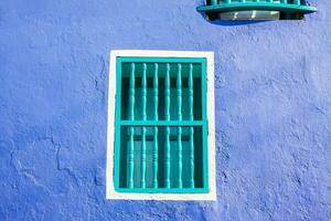 The colorful colonial houses at the walled city of Cartagena de Indias photo