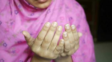 Close up of muslim woman hand praying video