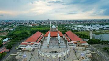Aerial view of Great Mosque in Central Java. It is the largest mosque in Southeast Asia. Semarang - Indonesia. December 6, 2021 photo